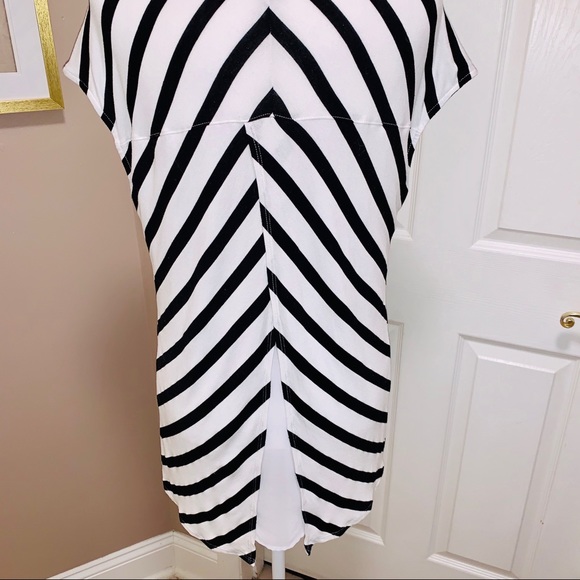WH|BM Striped Cap Sleeve Shirt W/Sheer Back Panel - Picture 3 of 6